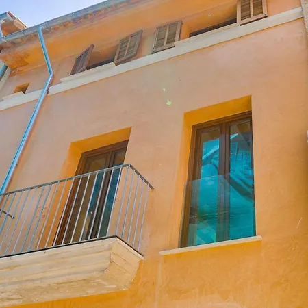 Duplex - With Garage Apartment