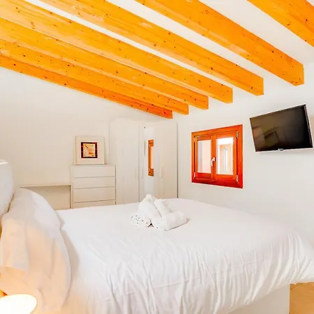 Apartment Duplex - With Garage